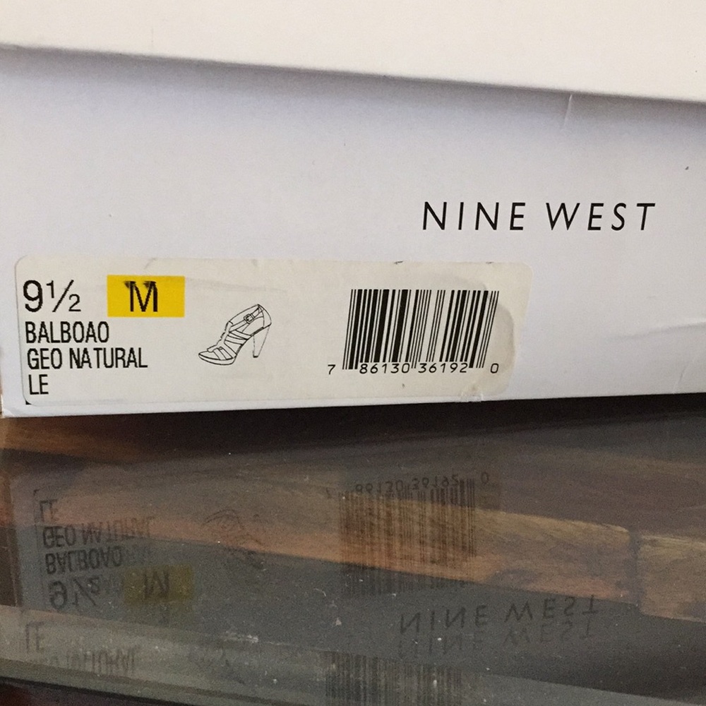 Nine west - Picture 3 of 6